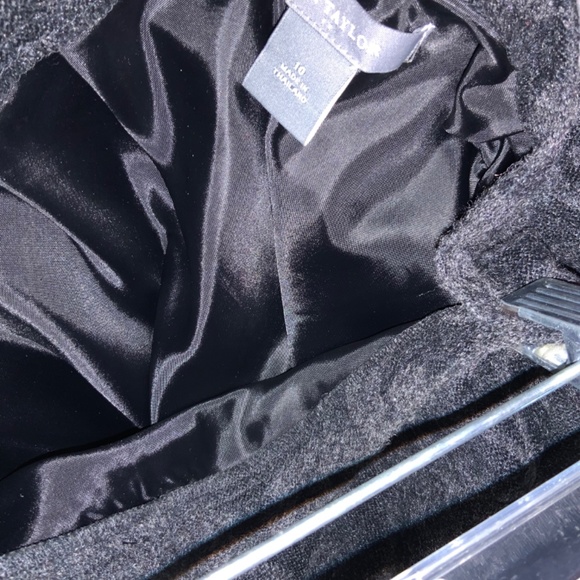 Ann Taylor Wool Paisley Print Skirt - Picture 4 of 4